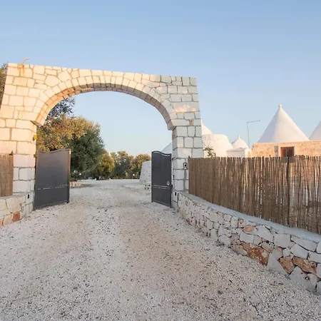 Trullo Lenuccia * Ceglie Messapica